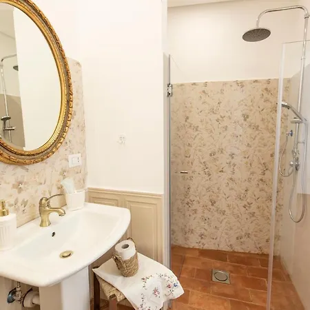 Dimora Mazzarino * نابولي